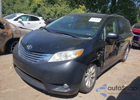 2012 Toyota Sienna Limited V6 7 Passenger z USA, uszkodzony, nr VIN 5TDYK3DC0CS225765